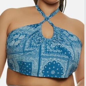 Soft Sport NWOT bandana print halter tie back crop top plus 1X